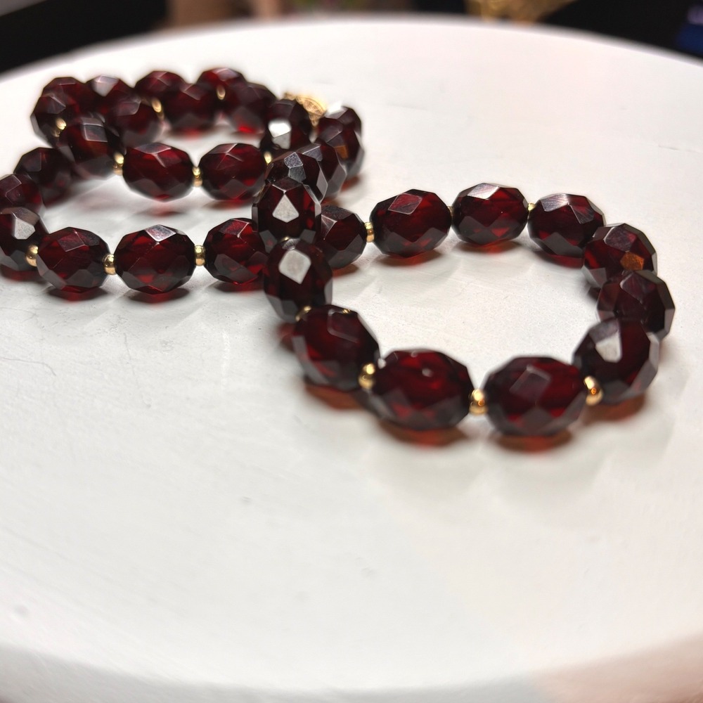 Vintage transparent "Prystal" cherry red Bakelite Necklace TESTED